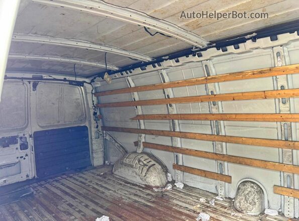 1GCWGBFB2K1196904 2019 CHEVROLET EXPRESS White Вид задніх сидінь