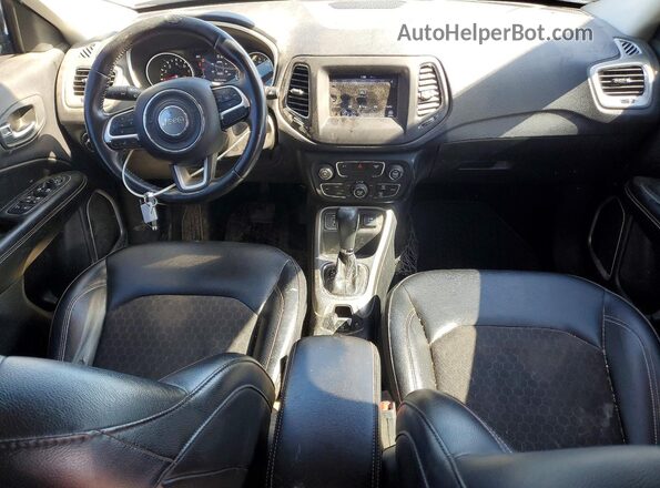 3C4NJCBB8HT669330 2017 JEEP COMPASS Gray Սարքավորումների վահանակի տեսք