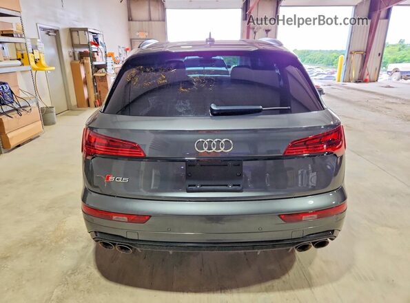 WA1B4AFY5P2036405 2023 AUDI SQ5 Gray Vista interior delantera