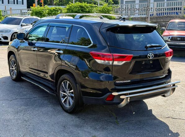5TDJZRFH4KS582650 2019 TOYOTA HIGHLANDER Black Rear right