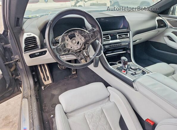 WBSDZ0C09LCD54567 2020 BMW M8 Gray Widok zestawu wskaźników