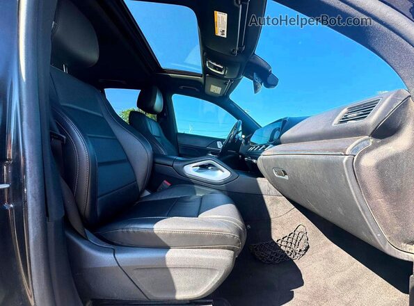 4JGFB4KB0LA034105 2020 MERCEDES-BENZ GLE-CLASS Black Widok z przodu