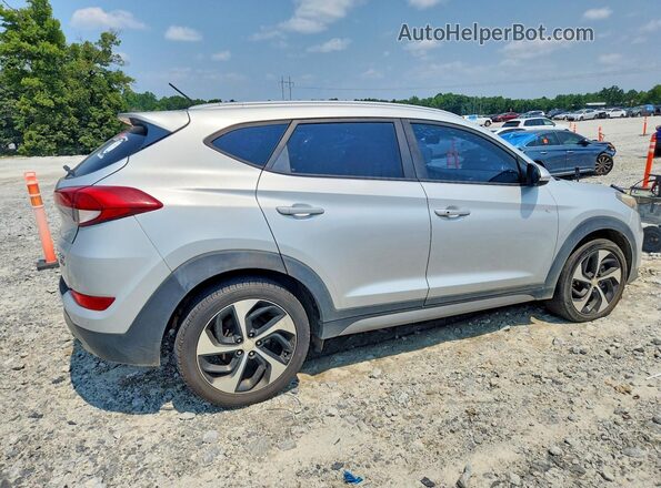 KM8J3CA25HU311078 2017 HYUNDAI TUCSON Silver Front right