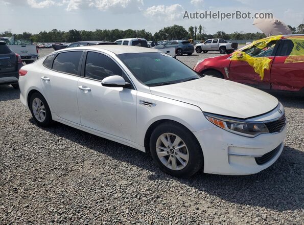 KNAGT4L3XG5098984 2016 KIA OPTIMA White Вид спереду