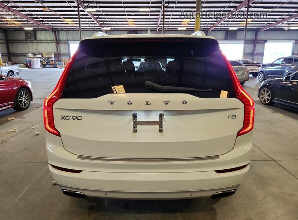 YV4102KK5H1105585 2017 VOLVO XC90 White Vista interior delantera