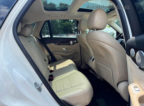 WDC0G4KB5GF035412 2016 MERCEDES-BENZ GLC-CLASS White Rear seats view