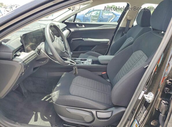 KNAG24J7XT5480127 2026 KIA K5 Black Առջևի վահանակի տեսք