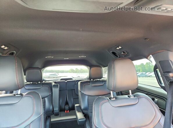 1FMUK8KH6SGB58409 2025 FORD EXPLORER Gray Vista interior trasera