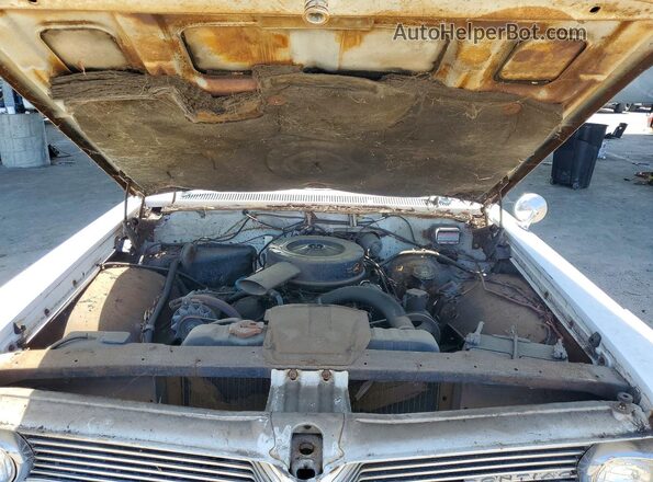 362P47952 1961 PONTIAC CATALINA Белый Вид задней части салона