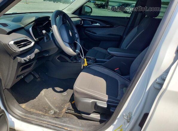 KL79MMS27MB045090 2021 CHEVROLET TRAILBLAZER White Vista del salpicadero