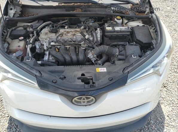 JTNKHMBX2J1003783 2018 TOYOTA C-HR White Vista del compartimento del motor