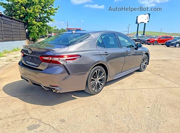 4T1B11HK6KU794401 2019 TOYOTA CAMRY Gray Front view