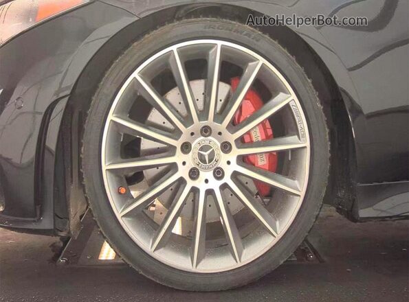 WDD2J5JB1KA014401 2019 MERCEDES-BENZ CLS-CLASS Black Շարժիչի բաժամունքի տեսք