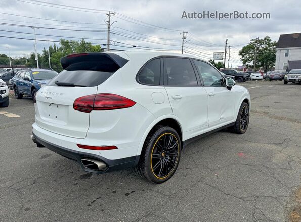 WP1AA2A21JKA02261 2018 PORSCHE CAYENNE White Դիմացի տեսք