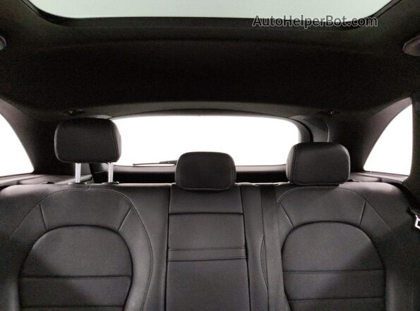 WDC0G4JBXJV097838 2018 MERCEDES-BENZ GLC-CLASS Красный Вид задней части салона