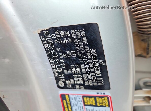 KNDJX3AA8J7617003 2018 KIA SOUL Silver VIN կոդի պիտակի տեսք