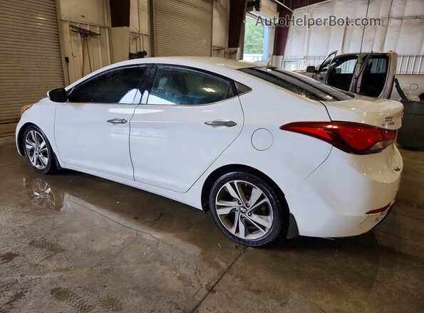 5NPDH4AE3GH668996 2016 HYUNDAI ELANTRA White Rear right