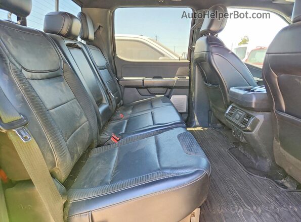 1FTFW1RG0NFC21018 2022 FORD F150 Blue Vista interior trasera
