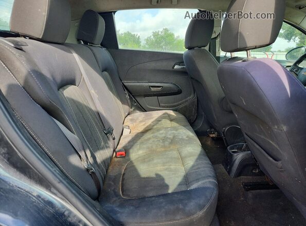 1G1JC6SH5G4110006 2016 CHEVROLET SONIC Black Widok wnętrza z tyłu