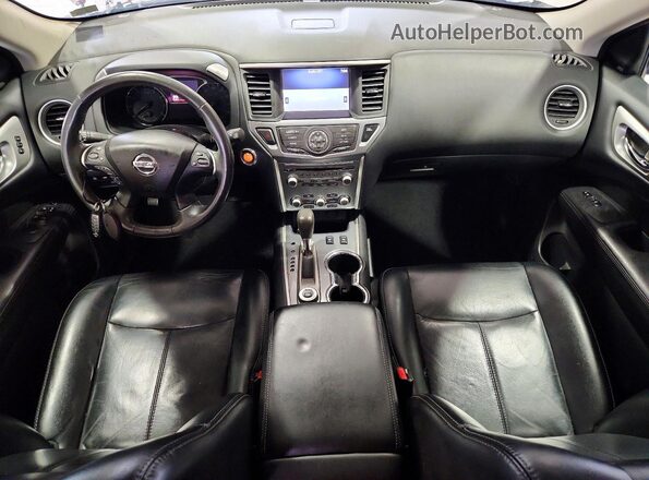 5N1DR2MM8HC688528 2017 NISSAN PATHFINDER Red Instrument cluster view