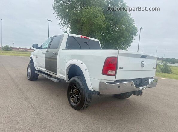 3C6UR5DL8HG620599 2017 RAM 2500 White Передня права чверть