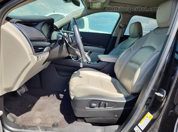 1GYFZCR40KF229683 2019 CADILLAC XT4 Черный Вид панели приборов