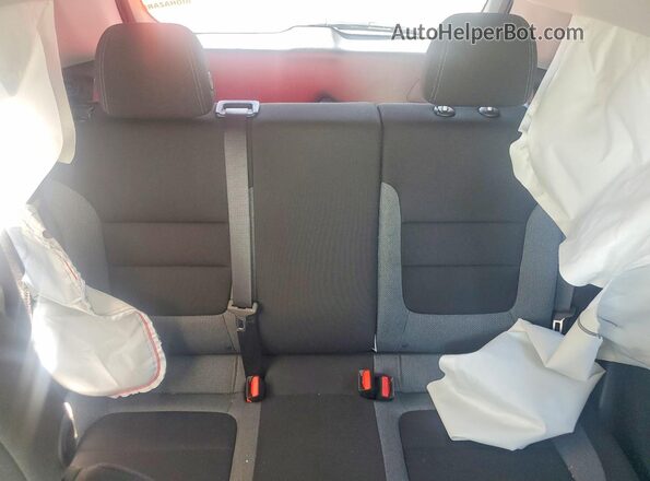 KL79MRSL6TB137313 2026 CHEVROLET TRAILBLAZER White Rear interior view