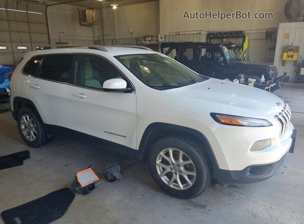 1C4PJMCB1GW191595 2016 JEEP CHEROKEE White Widok z przodu