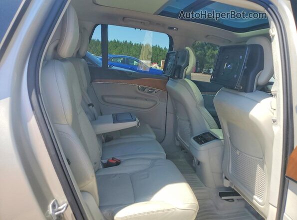YV4A22PL5G1016576 2016 VOLVO XC90 Beige Вид задньої частини салону
