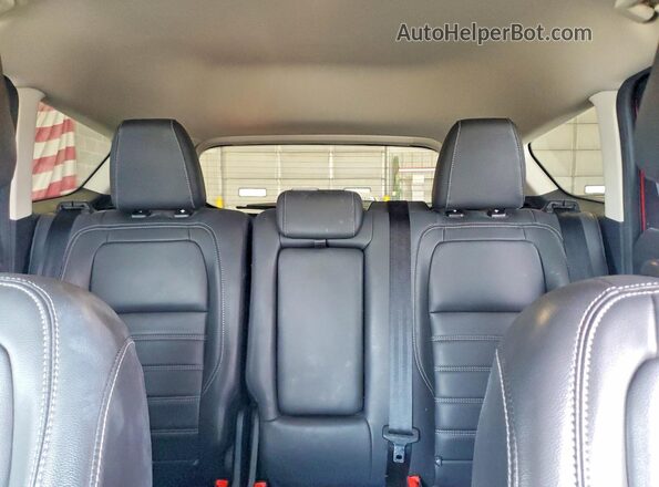 1FMCU0HD3KUA50620 2019 FORD ESCAPE Красный Вид задней части салона