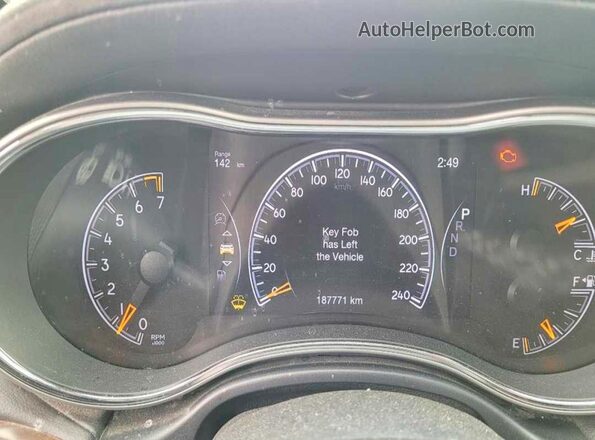 1C4RJFBG0JC132497 2018 JEEP GRAND White Vista del cuadro de instrumentos