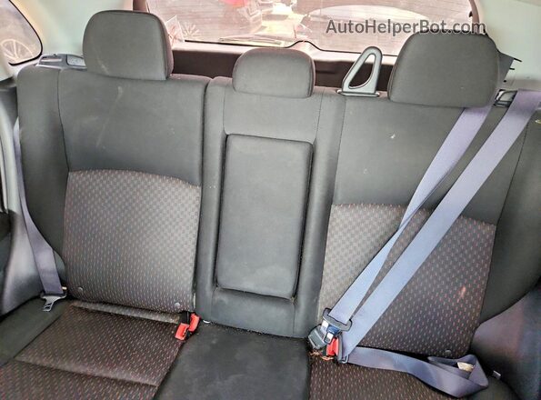 JA4AP4AUXKU002613 2019 MITSUBISHI OUTLANDER White Vista interior trasera