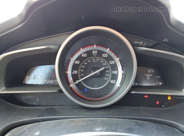 3MZBM1T70GM240133 2016 MAZDA 3 Red Vista de los asientos traseros