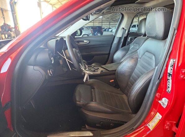 ZARFAECN8J7595755 2018 ALFA ROMEO GIULIA Red წინა პანელის ხედი