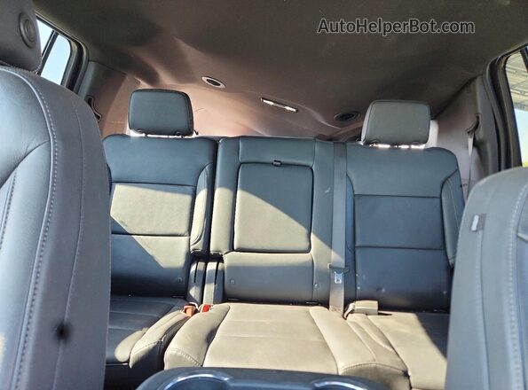 1GNS5CRD0SR205132 2025 CHEVROLET SUBURBAN Черный Вид задней части салона