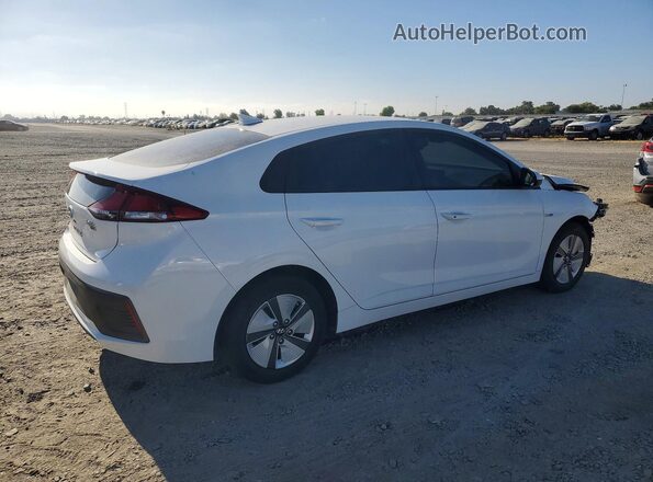 KMHC65LC0LU241175 2020 HYUNDAI IONIQ White Front right