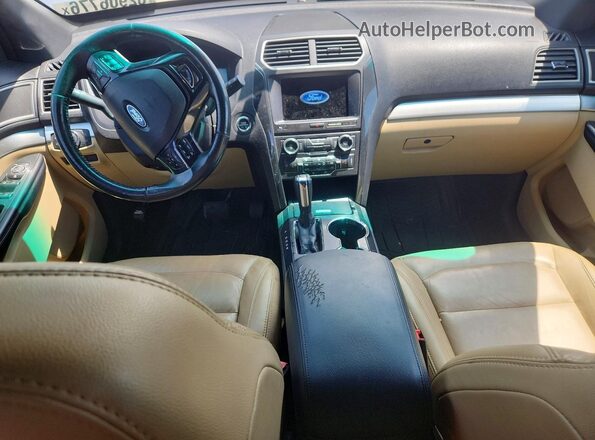 1FM5K7D86HGB43526 2017 FORD EXPLORER Silver Սարքավորումների վահանակի տեսք