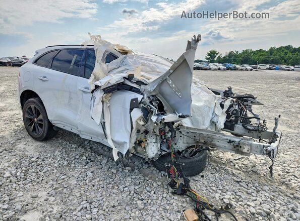 SADCJ2EU1MA667276 2021 JAGUAR F-PACE White Передня права чверть