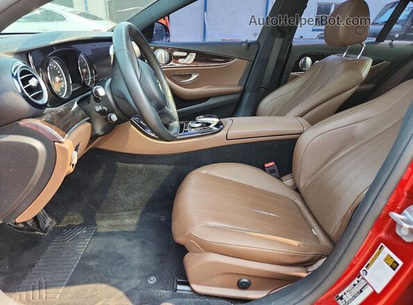 WDDZF4KB2HA193517 2017 MERCEDES-BENZ E Red Առջևի վահանակի տեսք