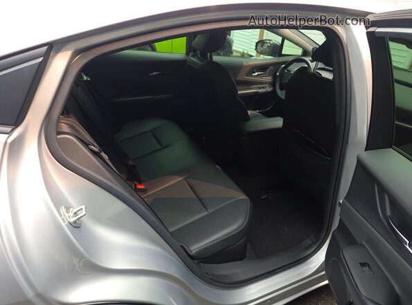 JTDACAAU6R3022289 2024 TOYOTA PRIUS Silver წინა სალონის ხედი
