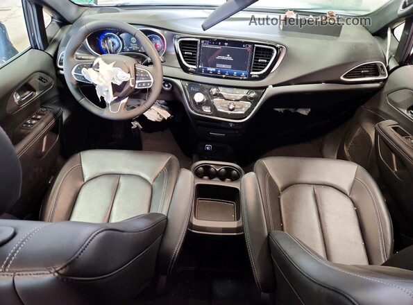 2C4RC1BGXTR167488 2026 CHRYSLER PACIFICA Black Вид щитка приладів