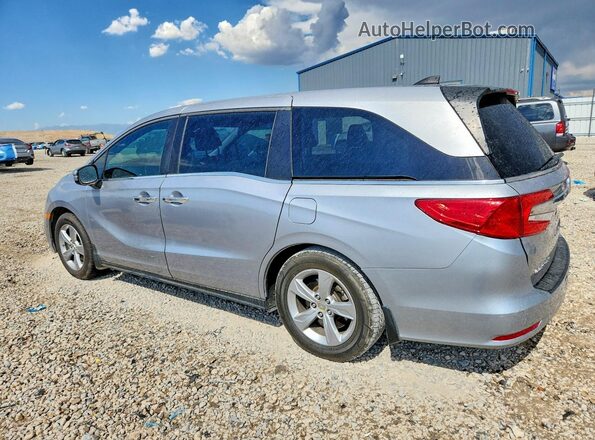 5FNRL6H79JB008345 2018 HONDA ODYSSEY Silver Задня права чверть
