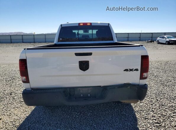 1C6RR7GG3KS688681 2019 RAM 1500 White Вид салону спереду