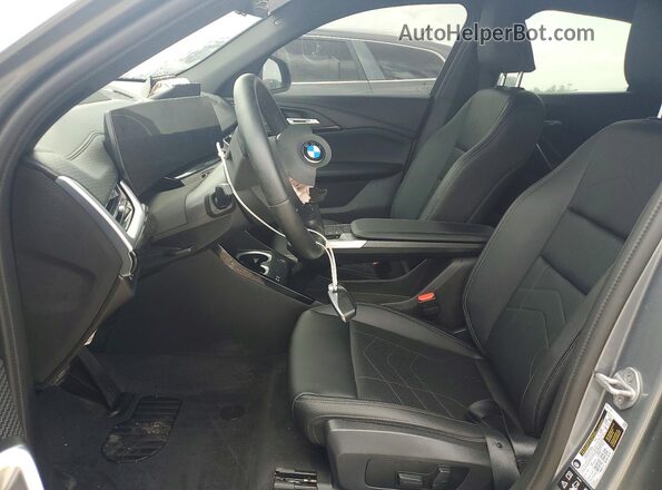 WBX63GM09S5153179 2025 BMW X2 Серый Вид щитка приборов