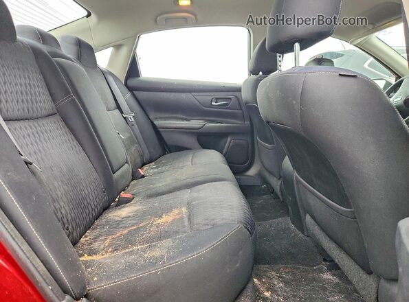 1N4AL3APXJC232510 2018 NISSAN ALTIMA Red Widok wnętrza z tyłu