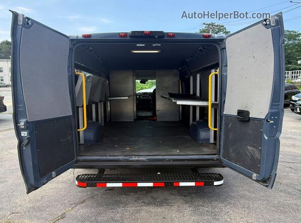 3C6URVJG5LE132187 2020 RAM PROMASTER Blue Vista interior delantera