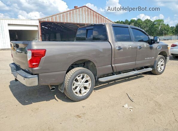1N6BA1F24GN500967 2016 NISSAN TITAN Коричневый Передняя правая четверть