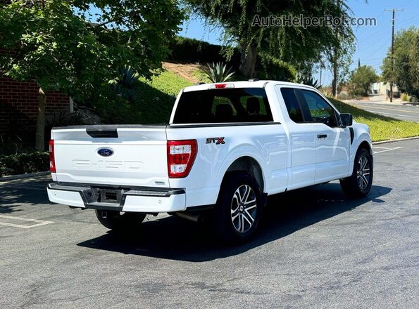 1FTEX1CP9PKF67631 2023 FORD F150 White Widok z przodu
