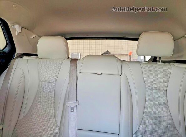 LRBFZNR41ND053260 2022 BUICK ENVISION White უკანა სალონის ხედი