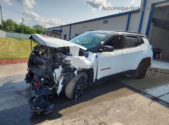 3C4NJDDNXRT581636 2024 JEEP COMPASS White Հետևի ձախ